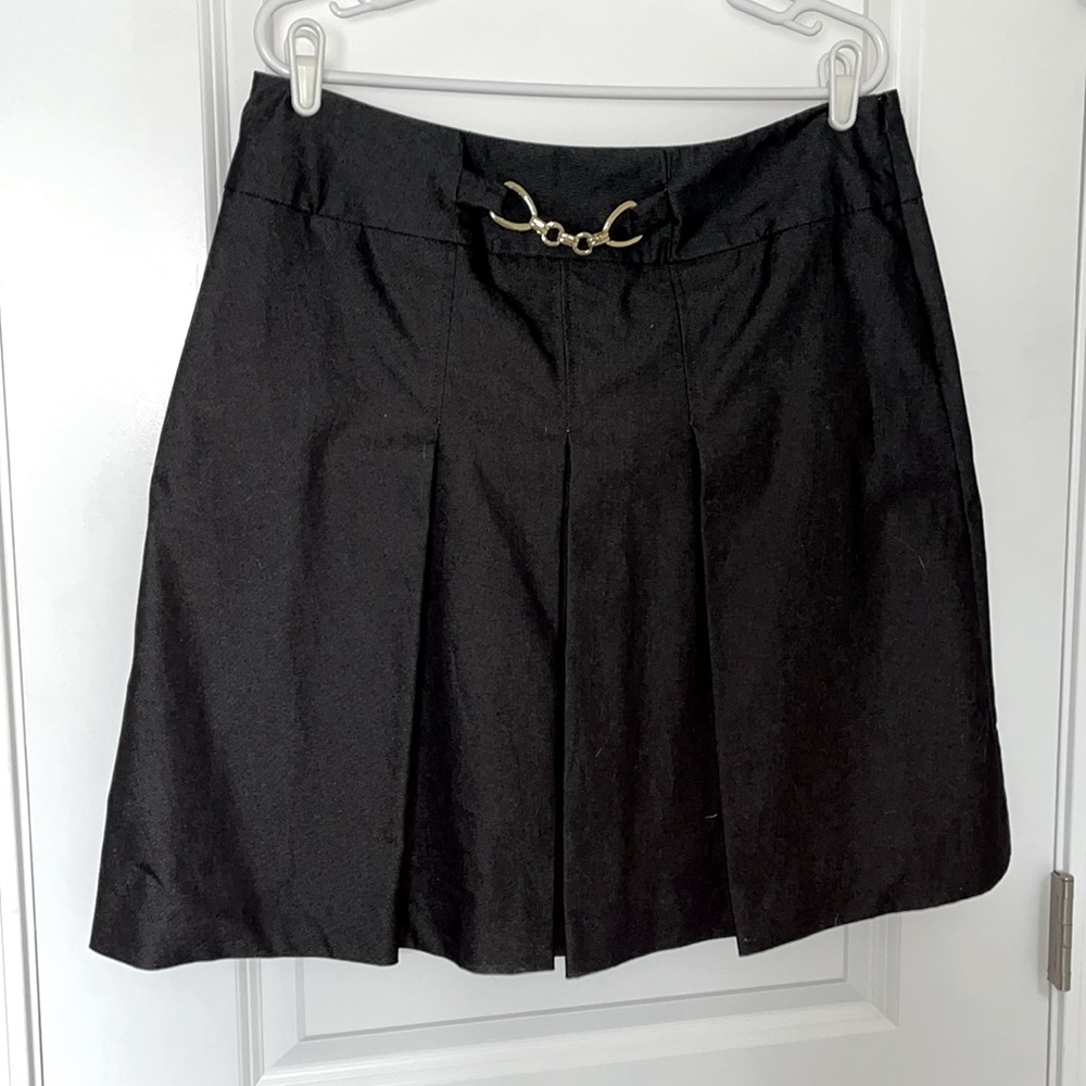 New York & Company Pleated Gray Skirt